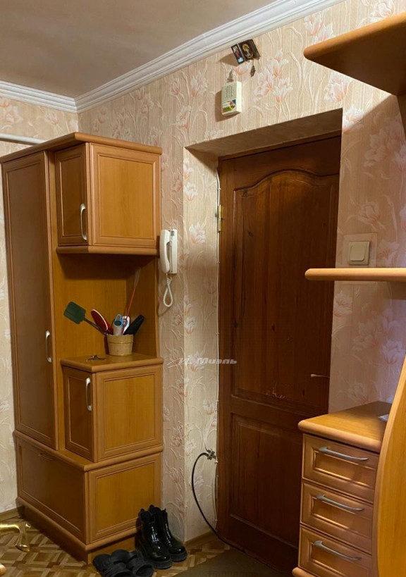 квартира г Симферополь ул им. Матэ Залки 7д фото 8