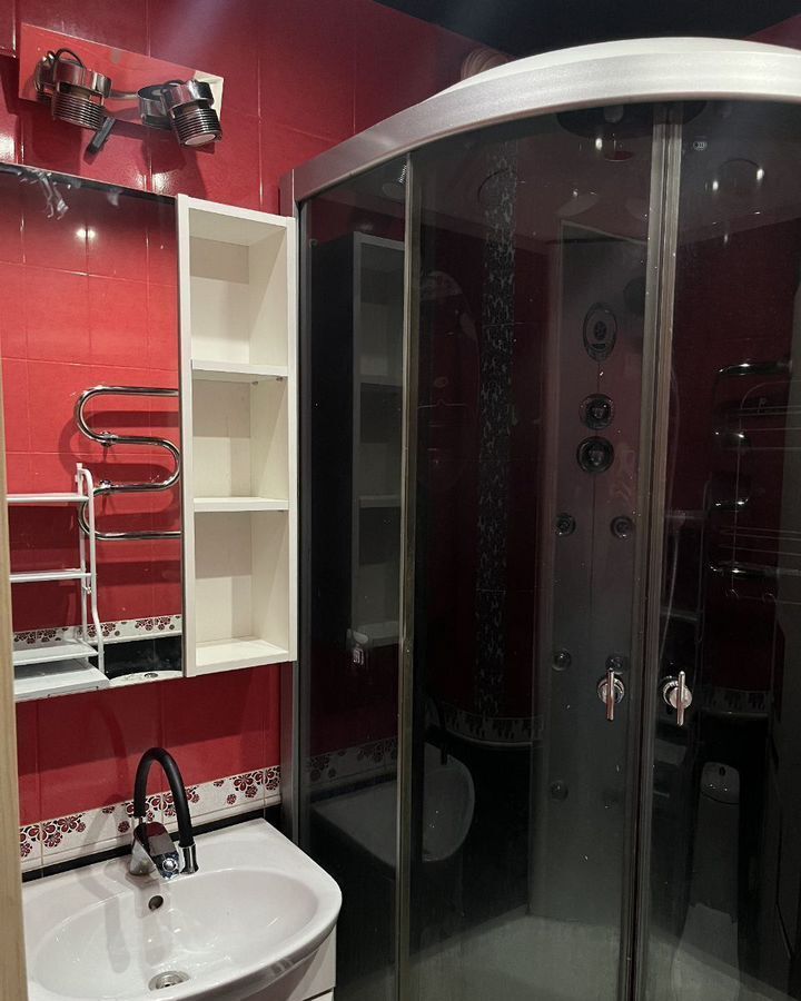 квартира г Тольятти р-н Автозаводский 15-й квартал б-р Космонавтов 1 фото 8