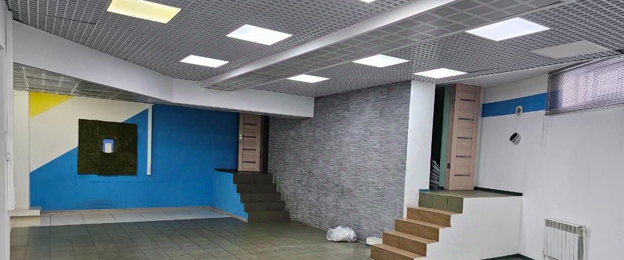свободного назначения г Якутск ул Ларионова 10 фото 1