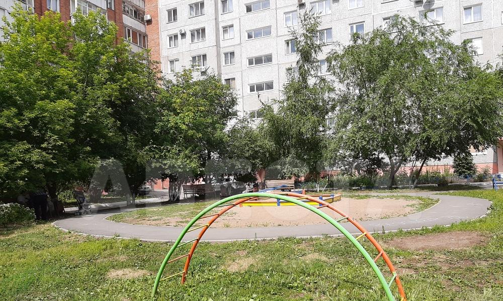квартира г Омск ул Кирова 10 фото 5