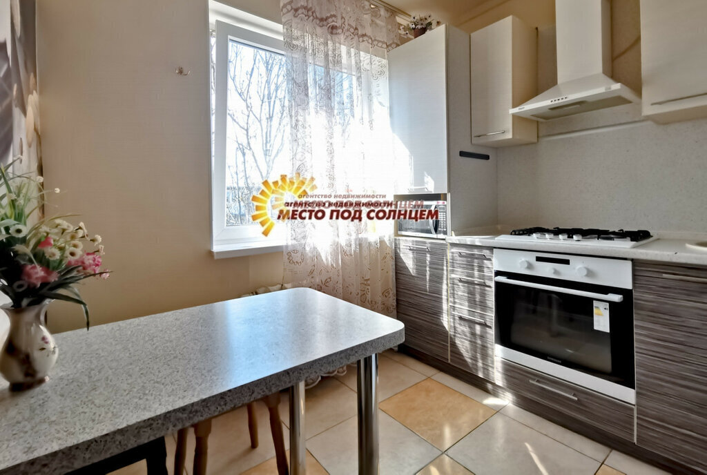 квартира р-н Ейский г Ейск ул Коммунистическая 49/8 фото 8