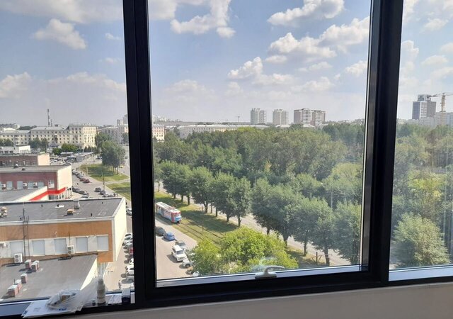 офис Уралмаш ул Кузнецова 2б фото