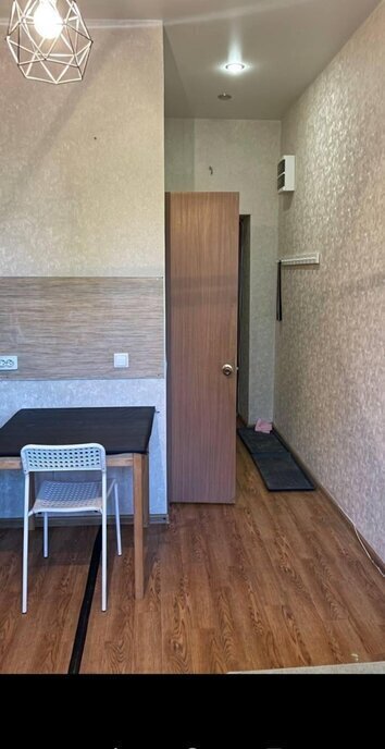 квартира г Красноярск ул Академика Киренского 9а фото 1