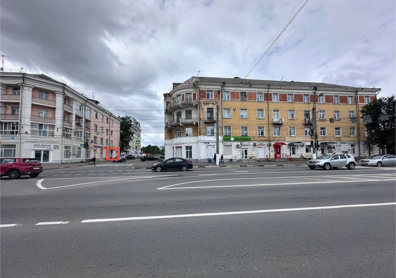 торговое помещение г Тверь р-н Пролетарский пр-кт Калинина 8 фото 3