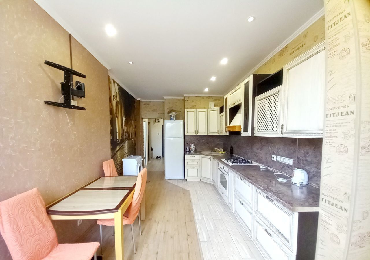 квартира г Курск р-н Центральный ул Челюскинцев 18 фото 16