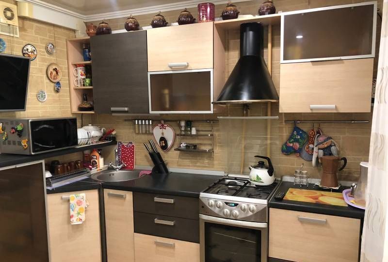 квартира г Тольятти р-н Комсомольский ул Ярославская 15 фото 1