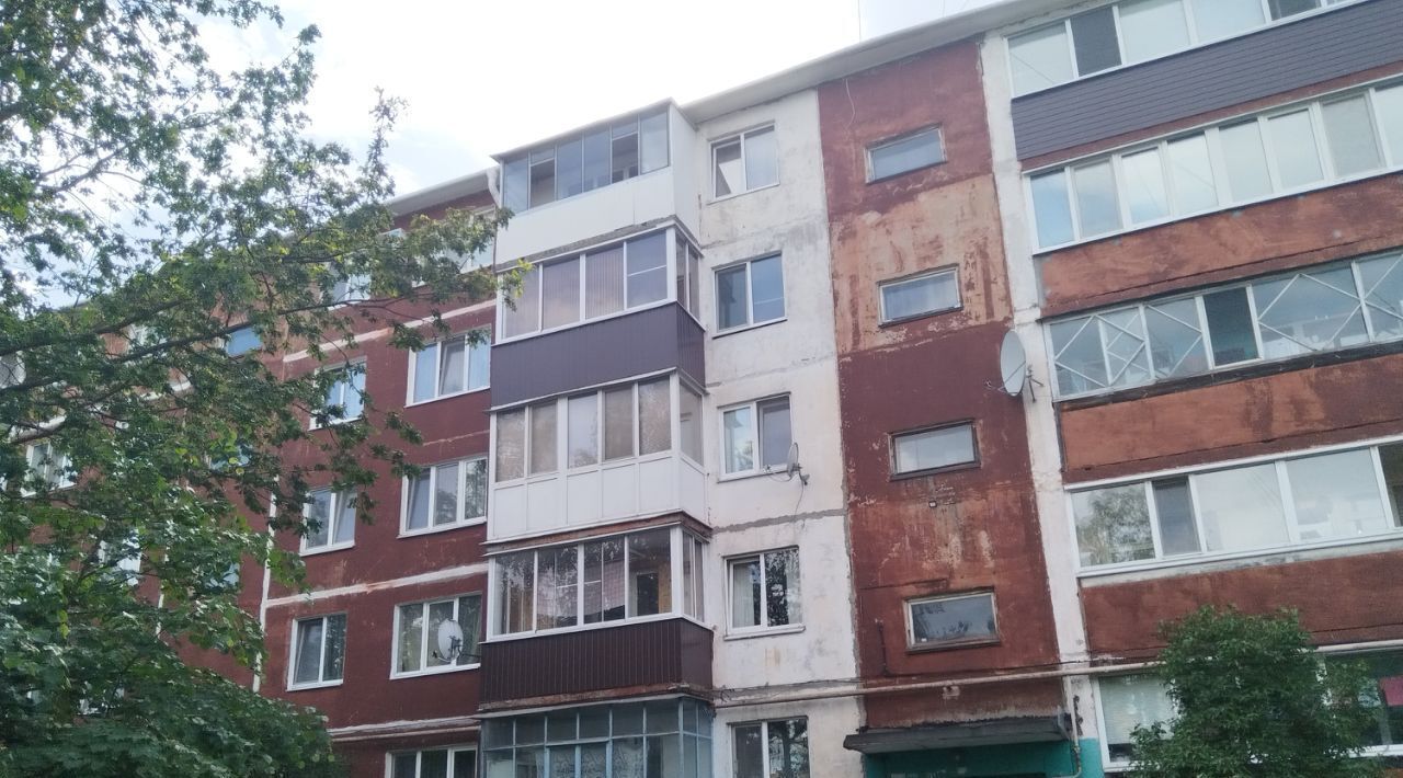 квартира г Брянск п Белые Берега ул Строителей 15 р-н Фокинский фото 1