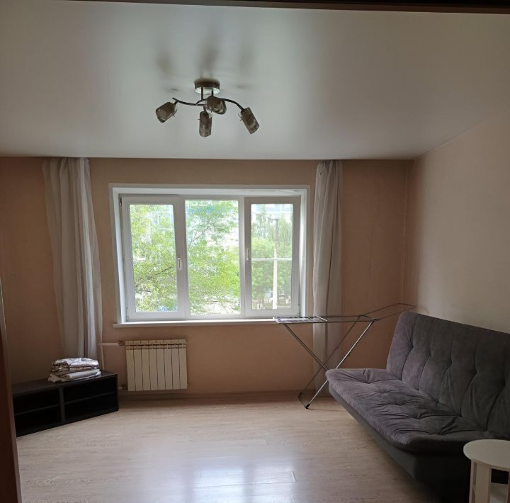 квартира г Новокузнецк р-н Центральный ул Белана 17 фото 1