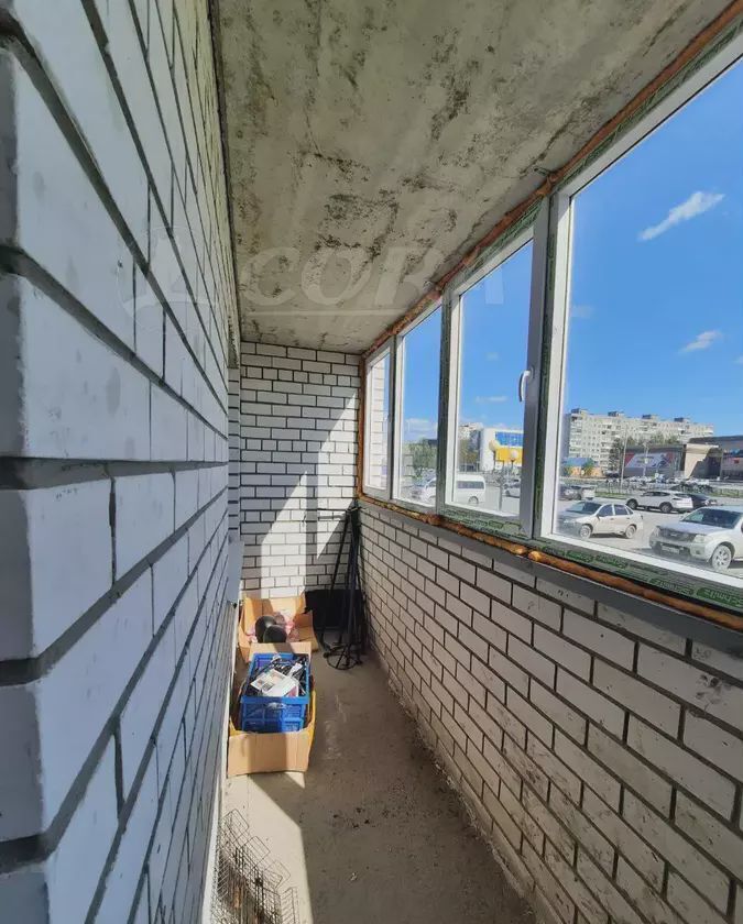 квартира г Тобольск 7-й мкр-н, 39Б фото 7