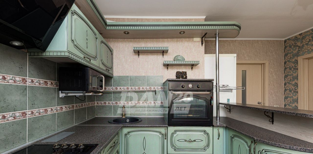 квартира г Челябинск р-н Калининский ул Братьев Кашириных 131а фото 8