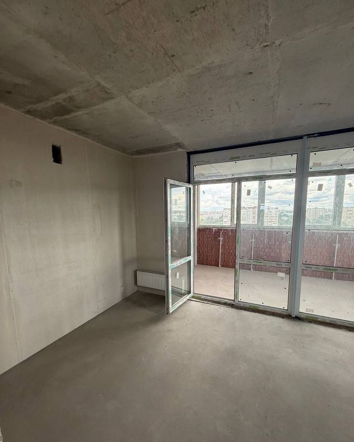 квартира г Тольятти р-н Автозаводский пр-кт Степана Разина 16в фото 1