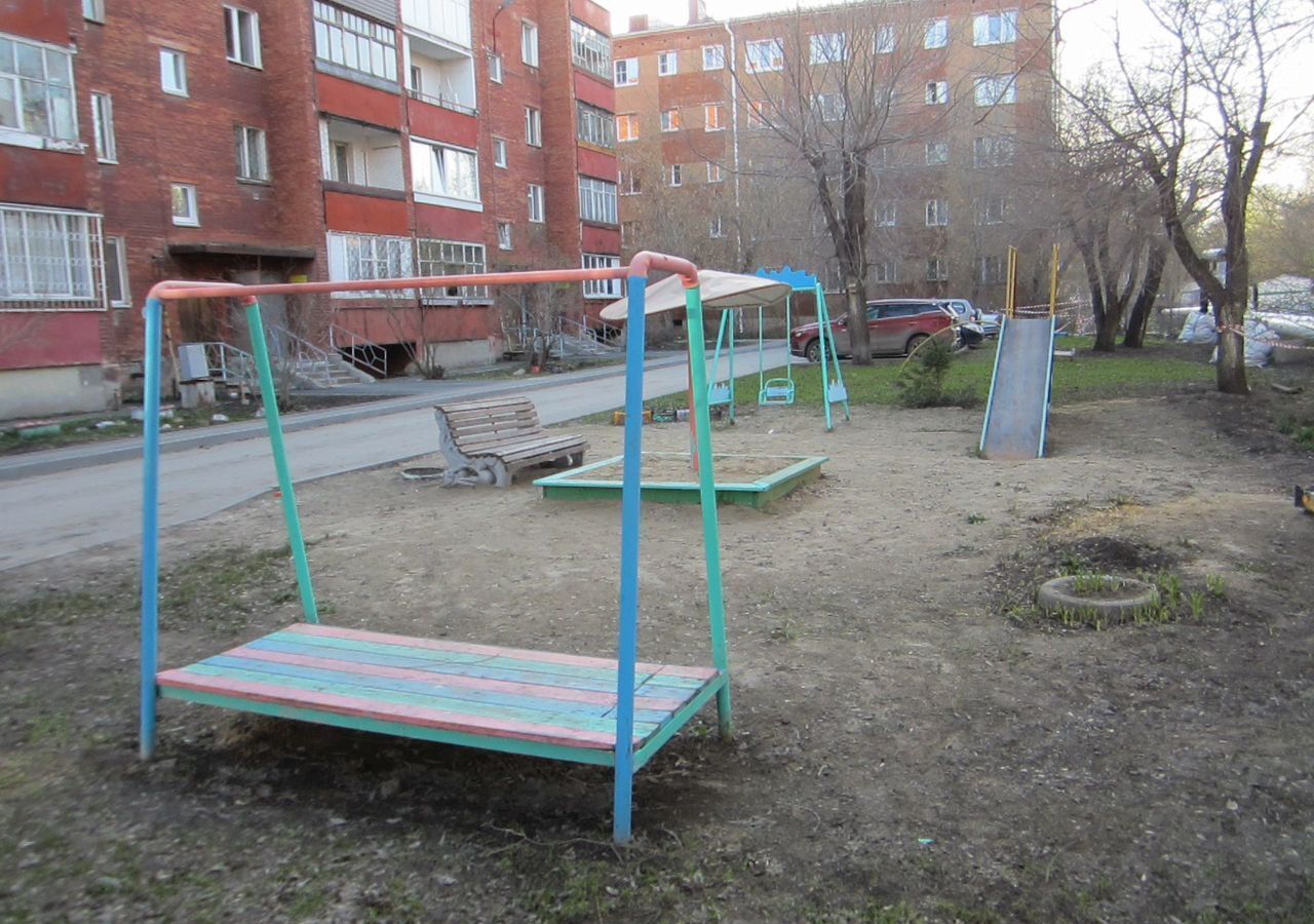 комната г Омск р-н Советский пр-кт Мира 28а фото 23