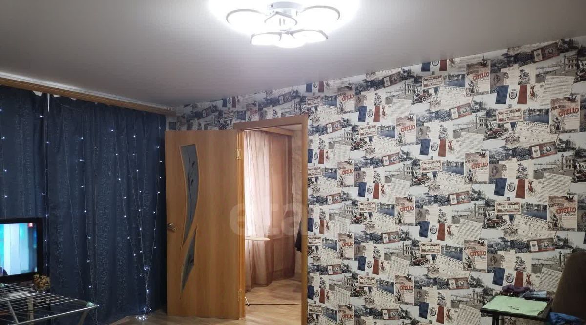 квартира г Балашов ул Ленина 20/64 фото 1