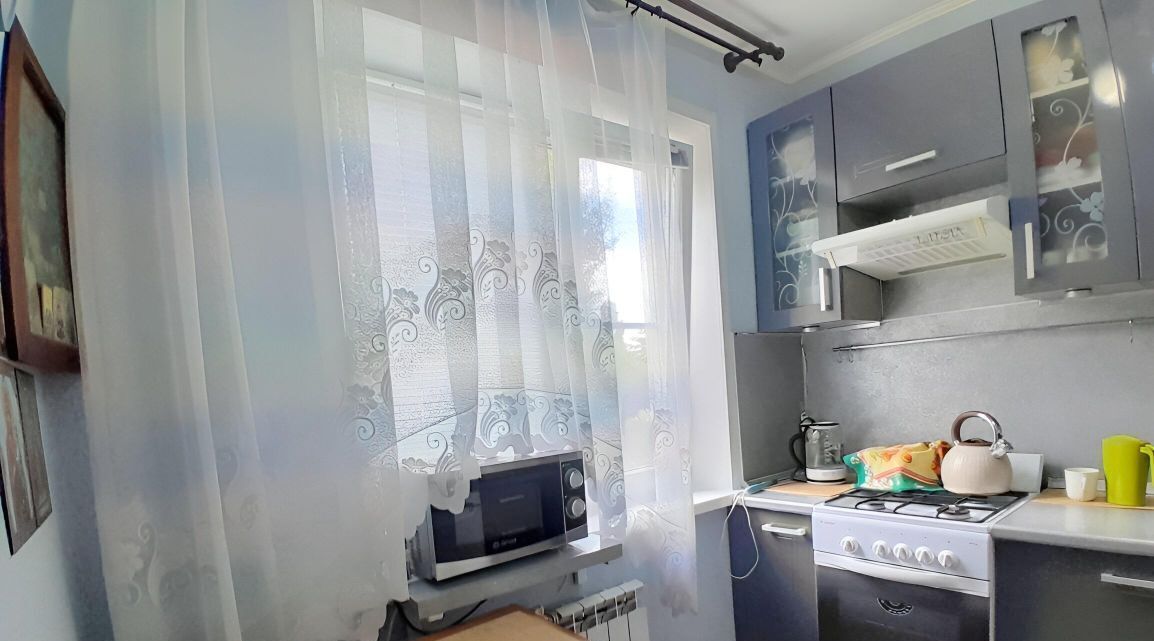 квартира г Балашов ул Титова 28 фото 11