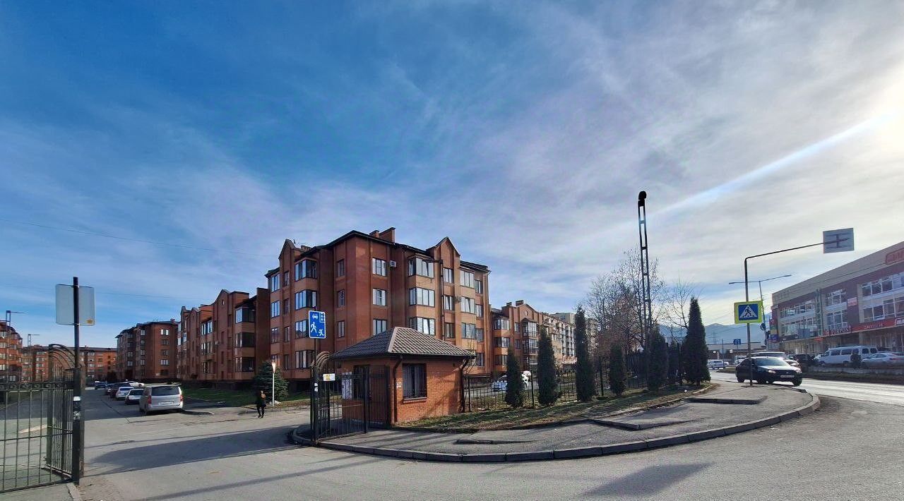 квартира г Владикавказ р-н Иристонский ул Зураба Магкаева 10к/1 фото 10