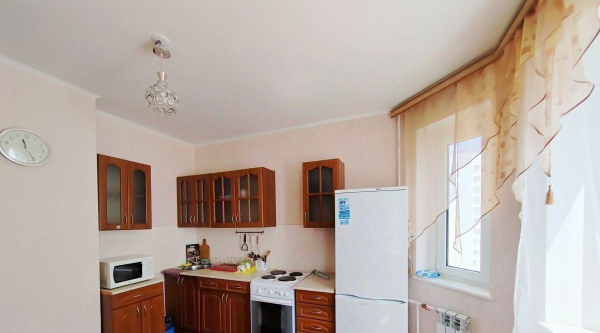 квартира г Курск р-н Центральный пр-кт Вячеслава Клыкова 15 фото 1