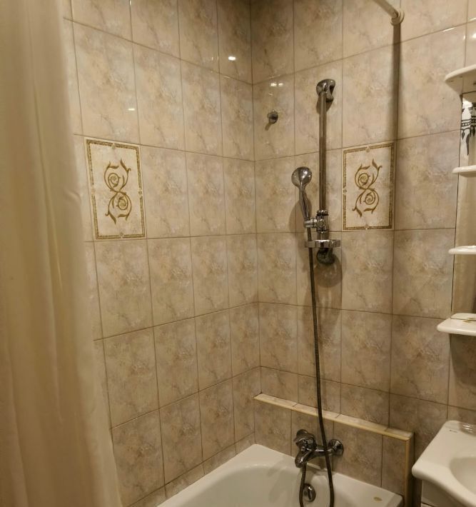квартира г Москва метро Юго-Западная ул 26-ти Бакинских Комиссаров 1к/2 фото 5