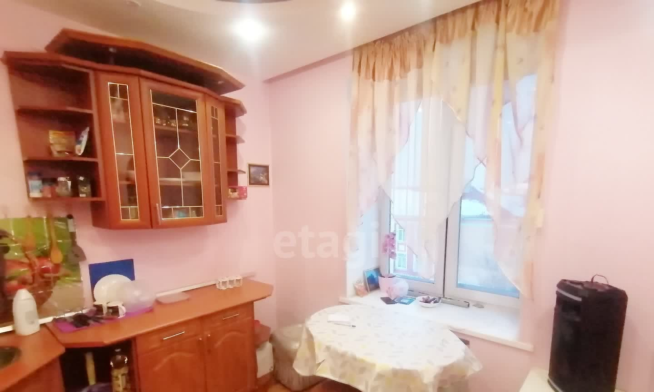 квартира г Нижний Тагил Вагонка м-н, Академика Патона, 8 / Бажова, 4 фото 11