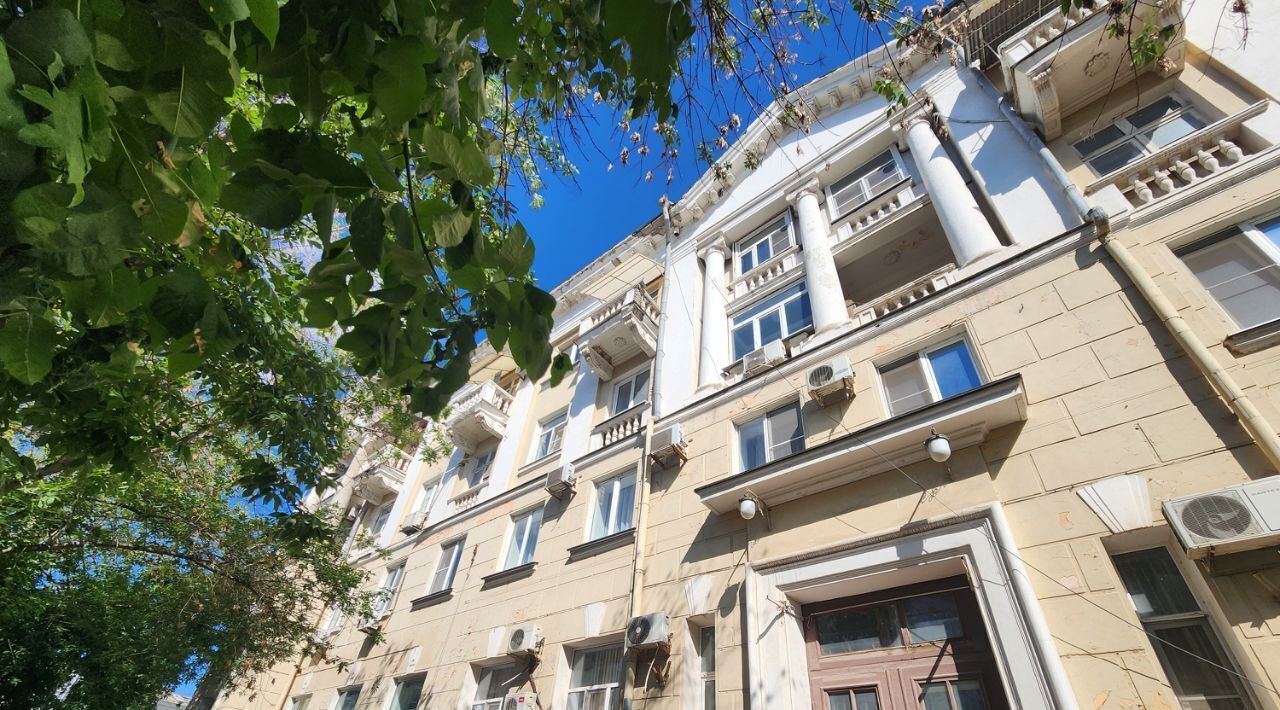 квартира г Астрахань р-н Кировский ул Адмиралтейская 18/16 фото 22