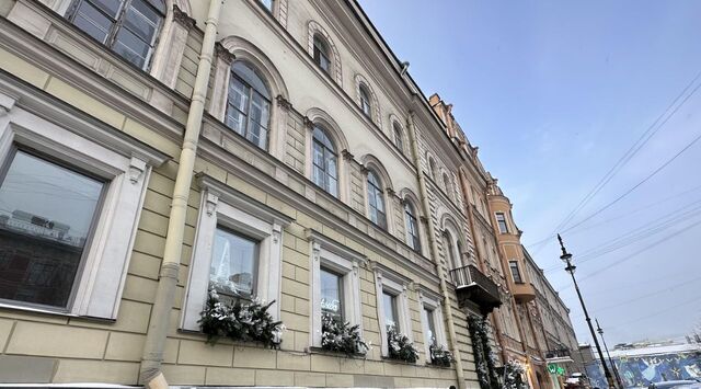 метро Гостиный Двор ул Большая Конюшенная 5 фото