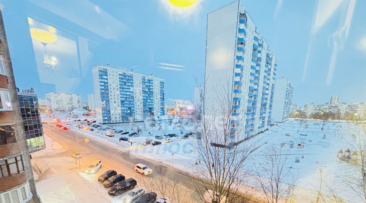квартира г Нижневартовск ул Дзержинского 9 фото 21