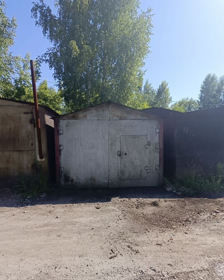 гараж г Новокузнецк р-н Орджоникидзевский Кемеровская обл. — Кузбасс фото 1