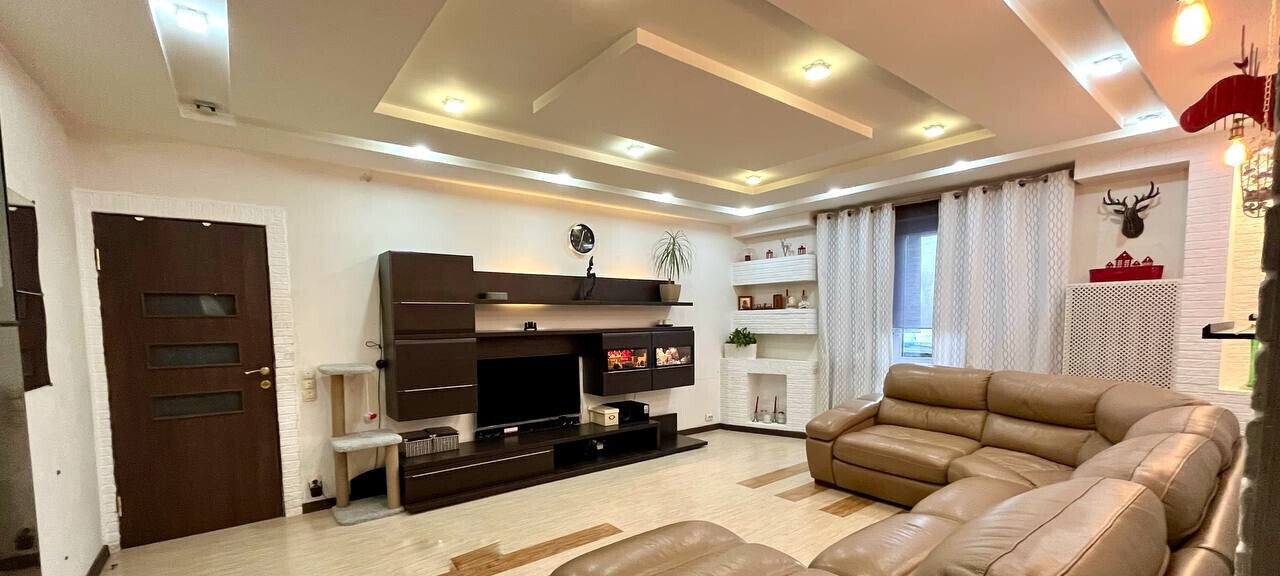 квартира г Кунгур ул Коммуны 43 фото 5