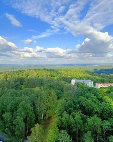 р-н Кировский ул Подполковника Недошивина 11 квартал «Самоцветы» фото