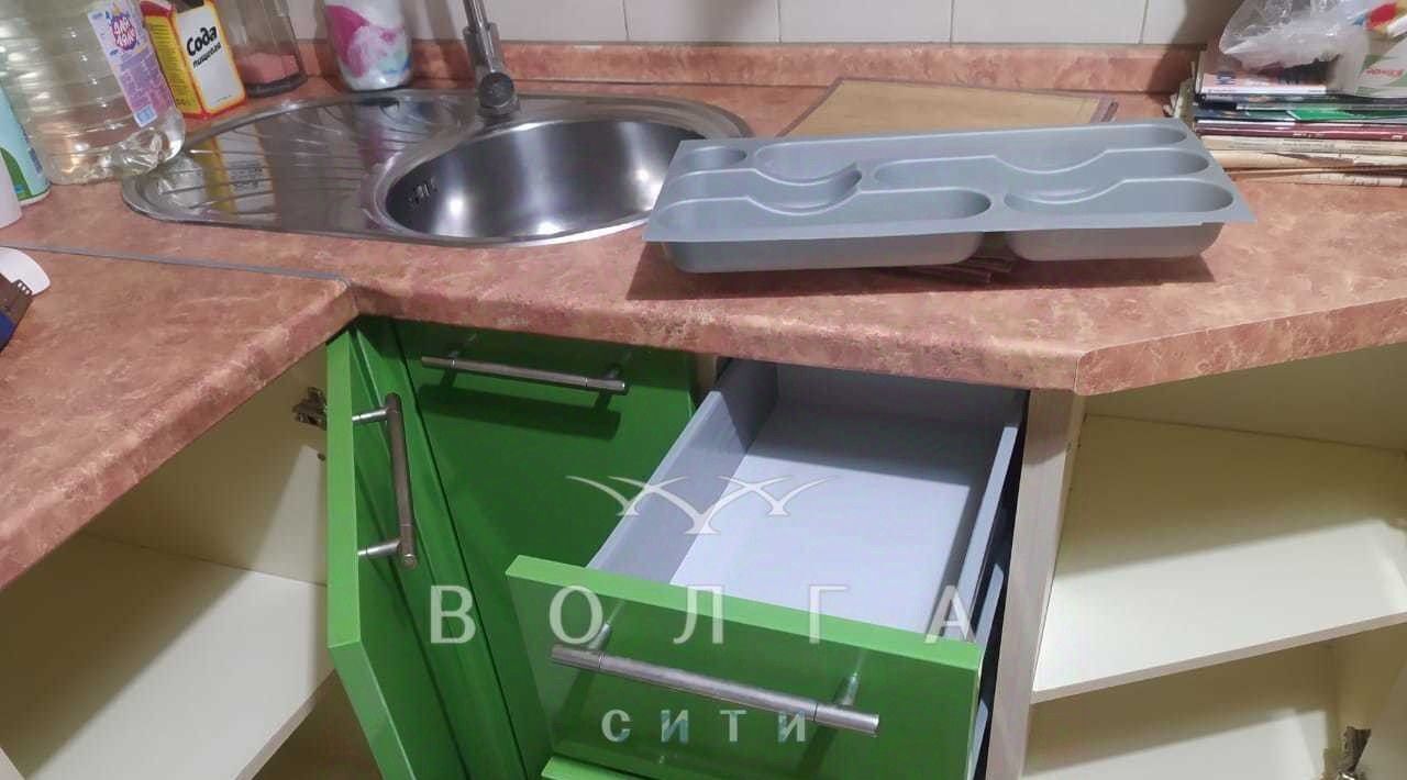 квартира г Волгоград р-н Дзержинский б-р 30-летия Победы 17а фото 6