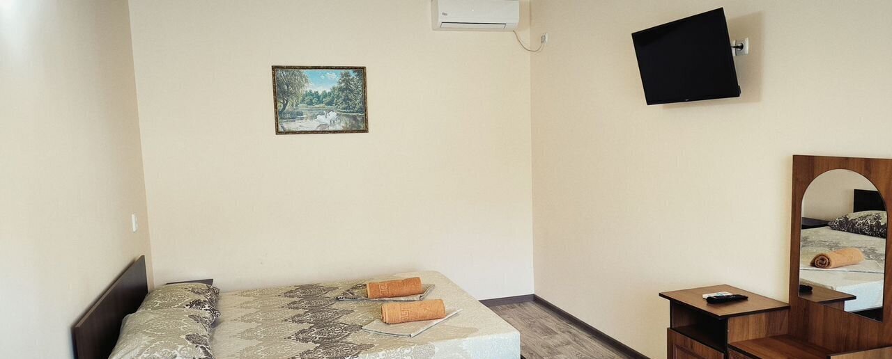 комната г Судак ул Художников 4 фото 1