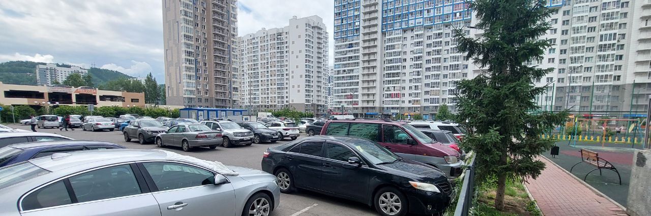квартира г Красноярск р-н Свердловский ул Лесников 23 фото 47