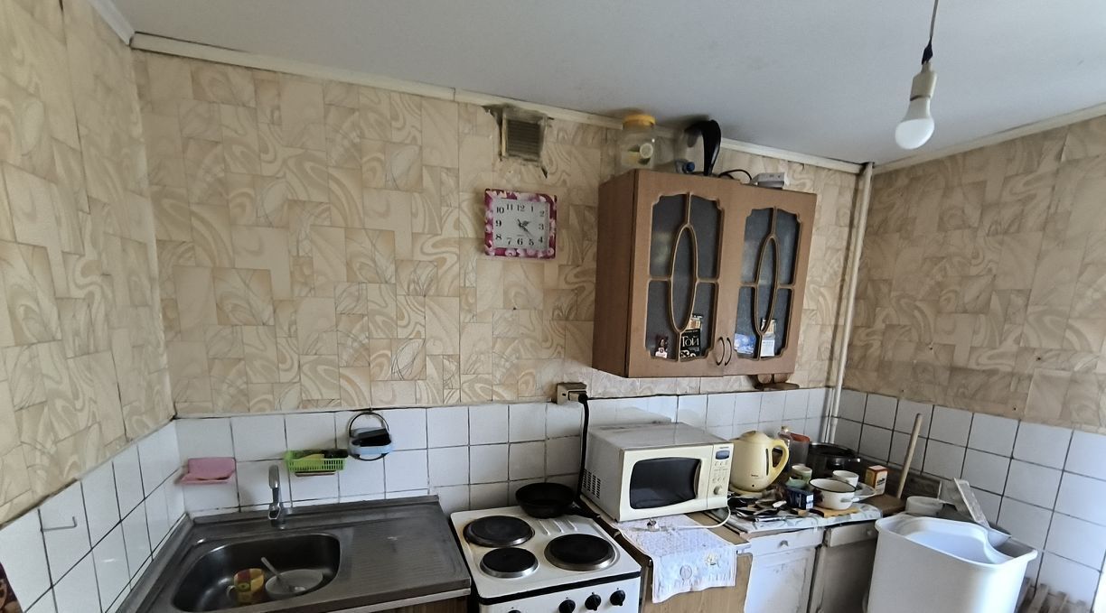 комната г Тольятти р-н Автозаводский 1 квартал ул Свердлова 41 фото 1