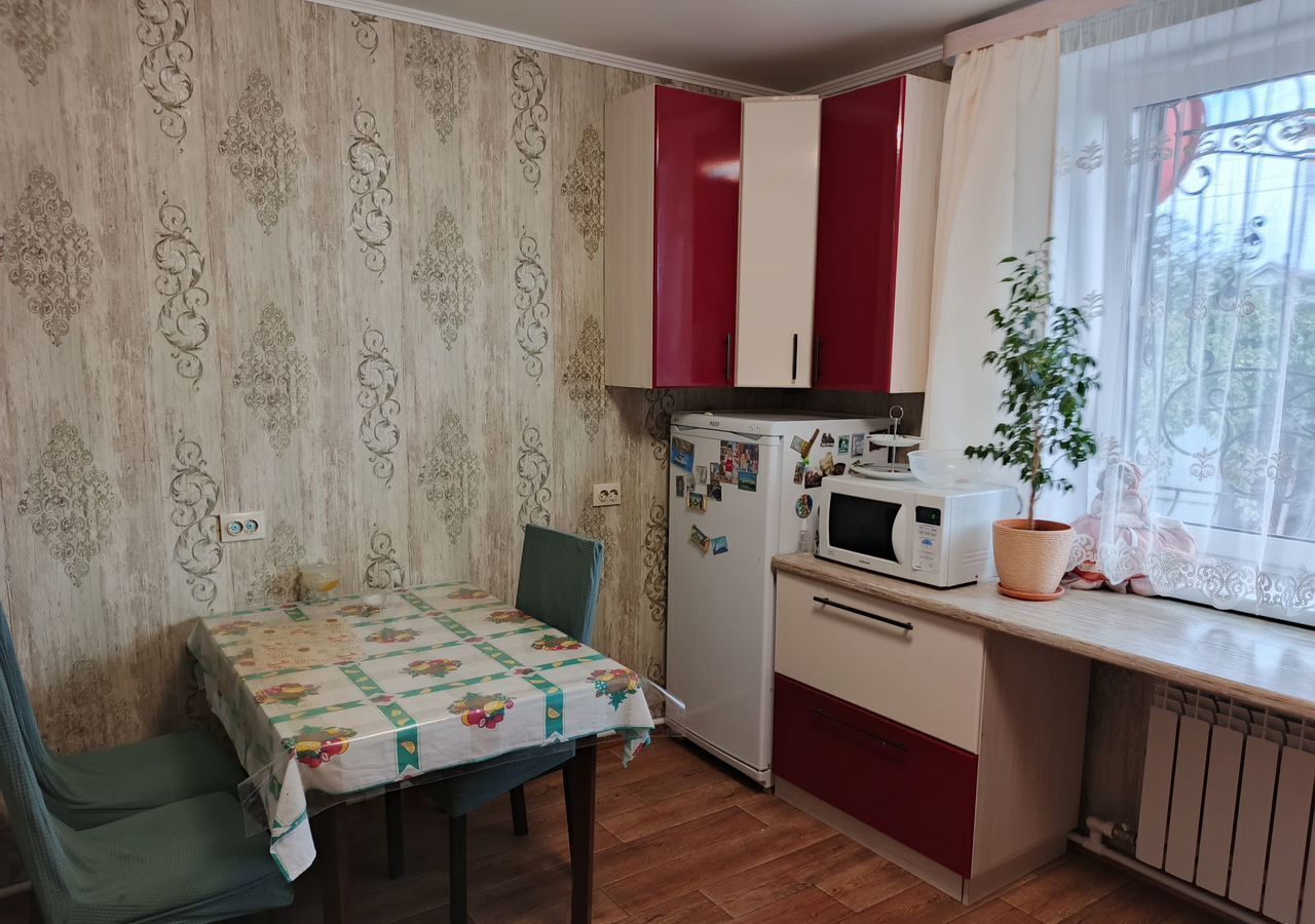 дом г Кинель ул Первомайская 34б фото 17