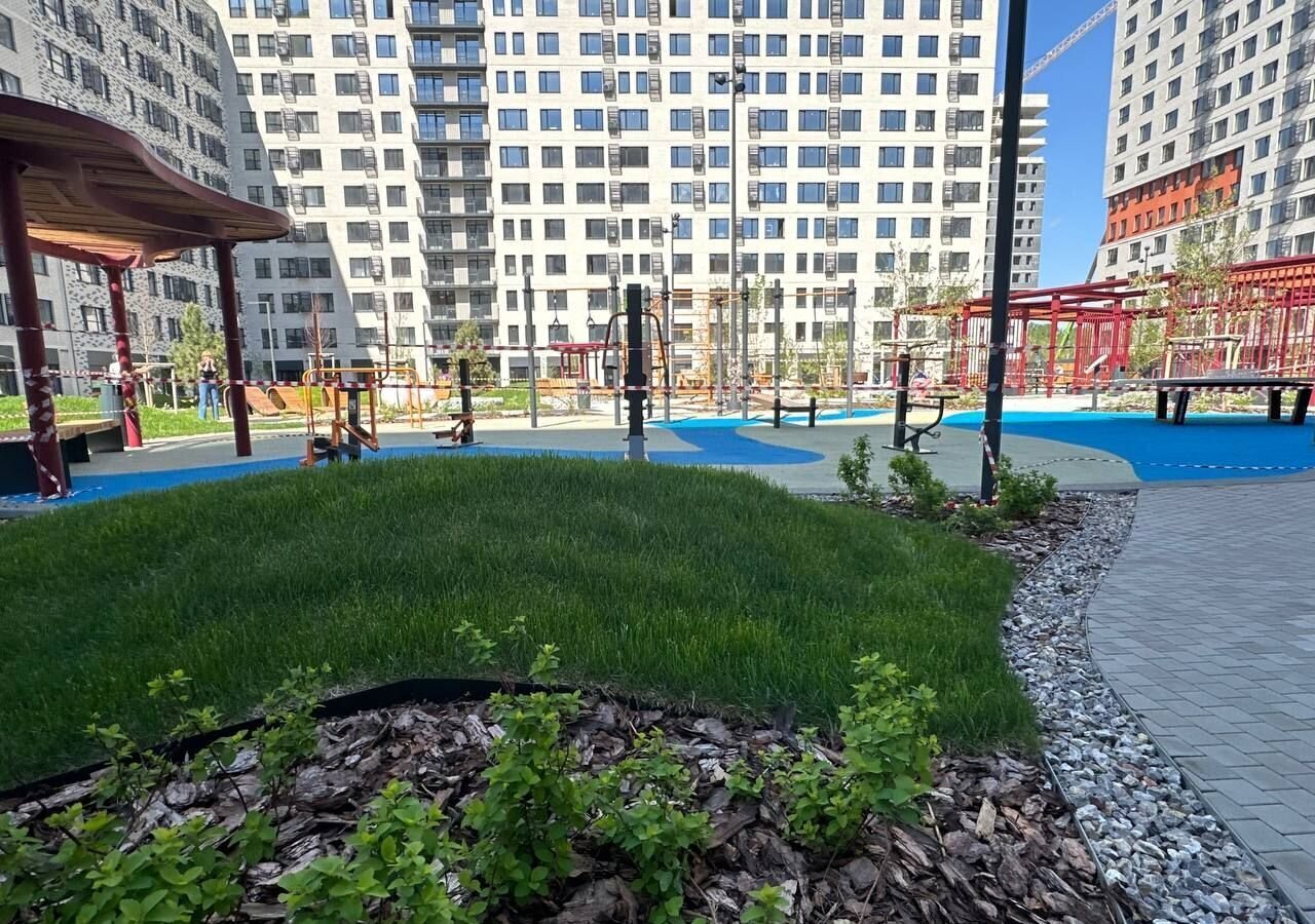 квартира г Тюмень р-н Калининский ул Интернациональная 199 корп. 10 фото 1