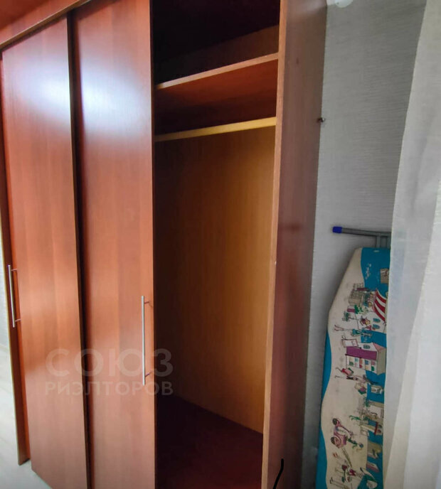квартира г Волгоград р-н Кировский ул им. Гаря Хохолова 11 фото 4