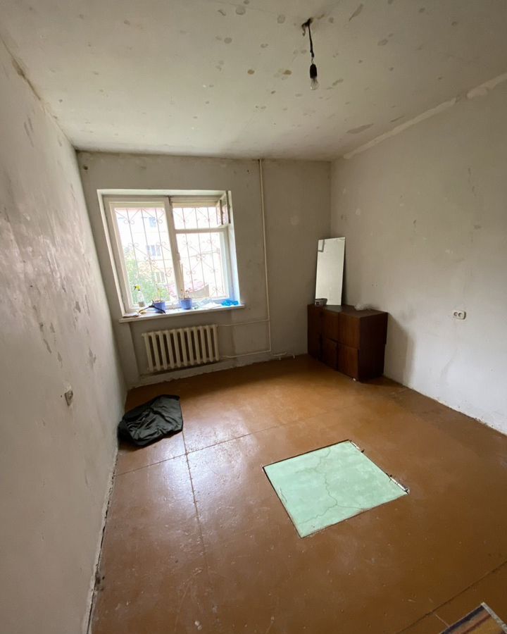 комната г Лысьва ул Смышляева 16 фото 1