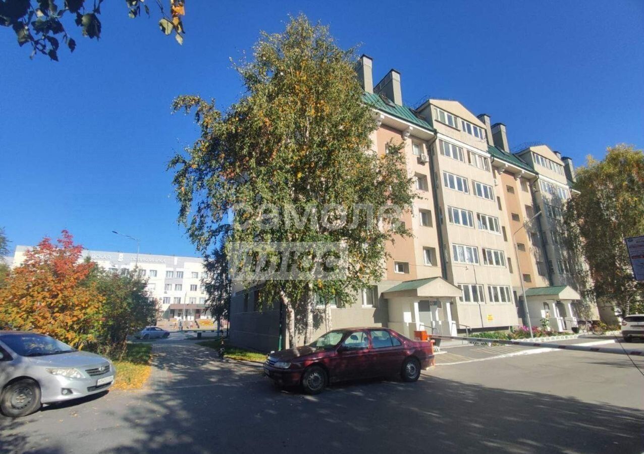 квартира г Сургут р-н Центральный ул Энергетиков 33 Тюменская обл. фото 1