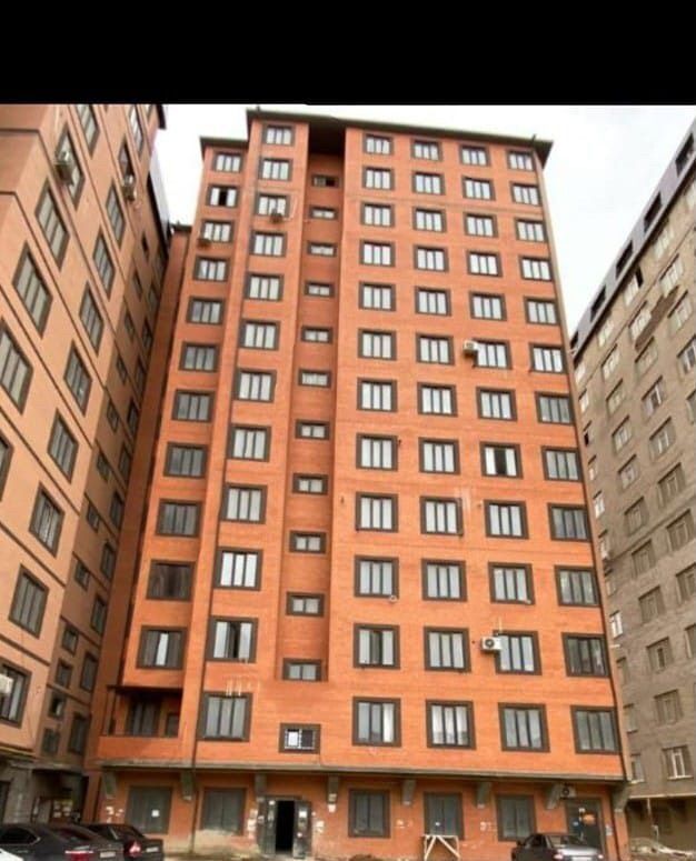квартира г Махачкала р-н Ленинский ул Эльзы Ибрагимовой 27б фото 1
