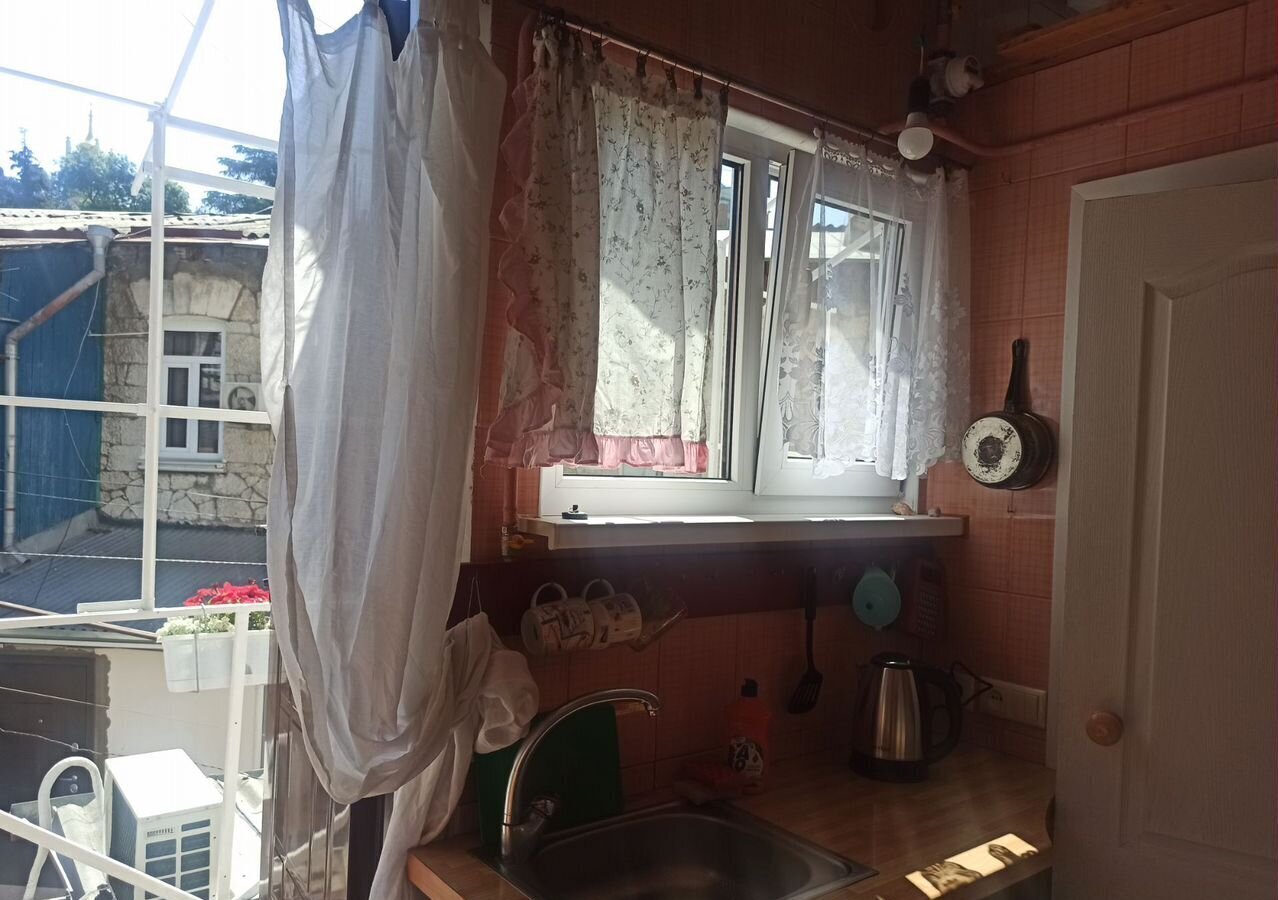 комната г Ялта ул Руданского 4 фото 5