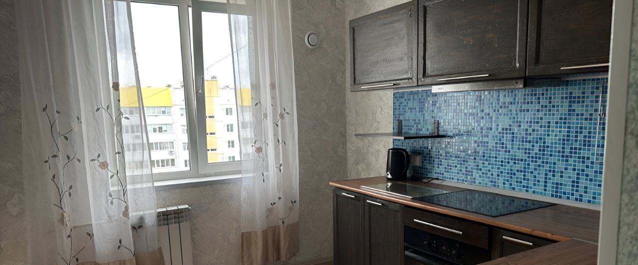 квартира г Барнаул р-н Индустриальный ул Власихинская 85 фото 2