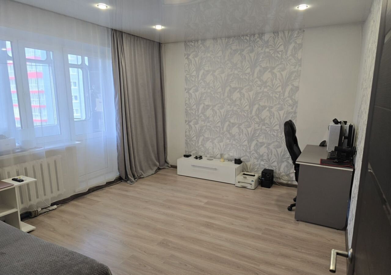 квартира г Красноярск р-н Октябрьский ул Академика Киренского 122 фото 1