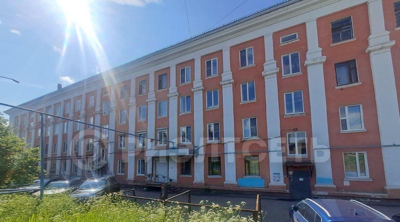 квартира г Мурманск р-н Октябрьский ул Шмидта 21 фото 1
