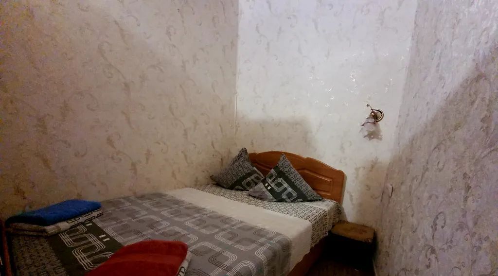 комната г Судак ул Танкистов 39 фото 2