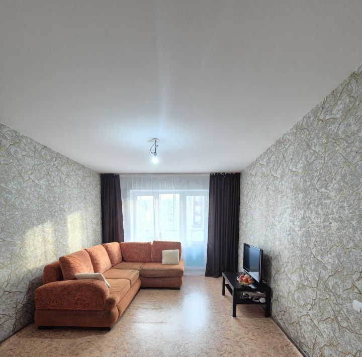 квартира г Омск р-н Центральный ул 21-я Амурская 69к/2 фото 1