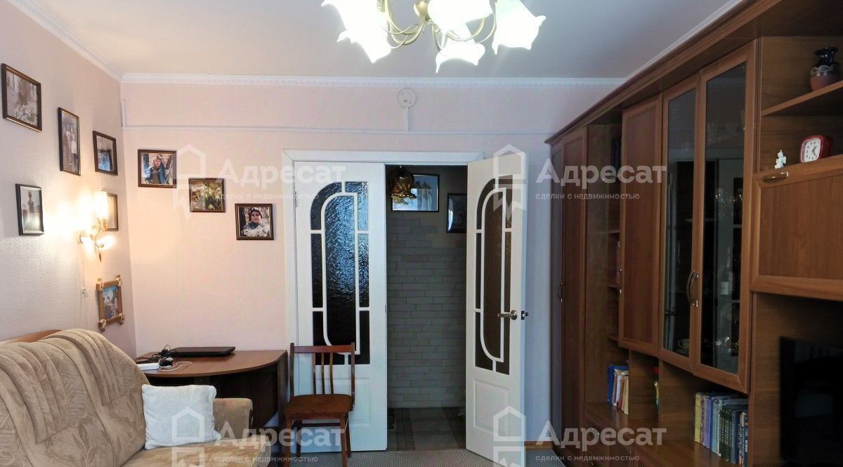 квартира г Волгоград р-н Тракторозаводский ул им. Николая Отрады 16 фото 1