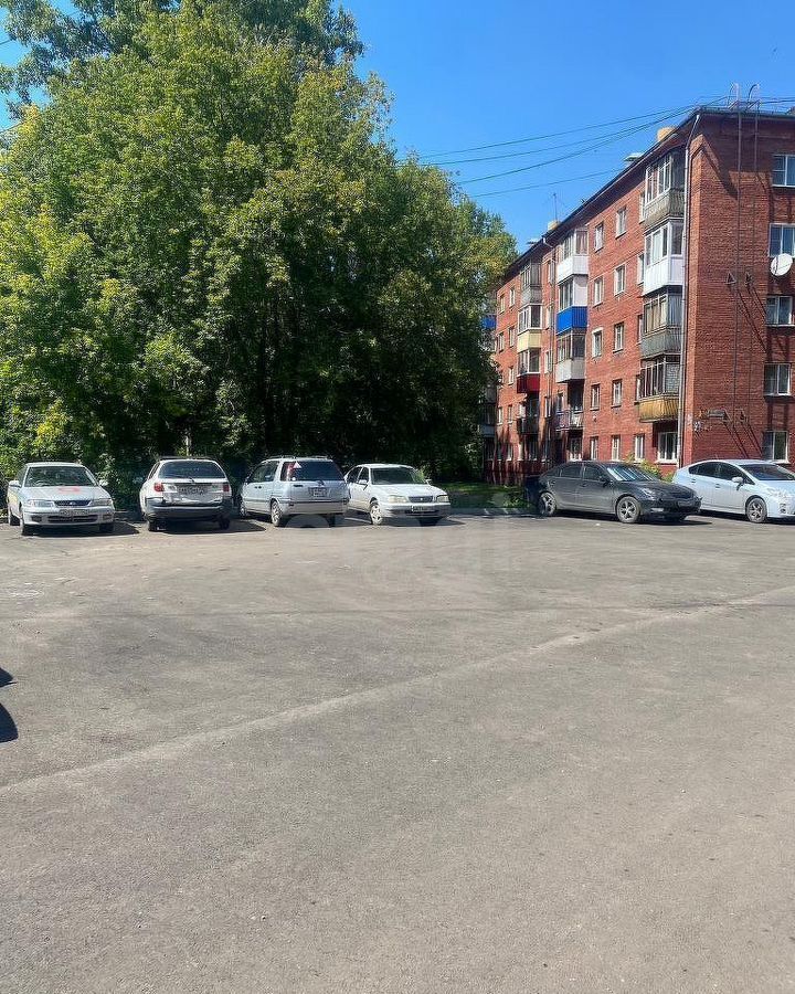 квартира г Новокузнецк р-н Заводской ул 40 лет ВЛКСМ 48 Кемеровская обл. — Кузбасс фото 16
