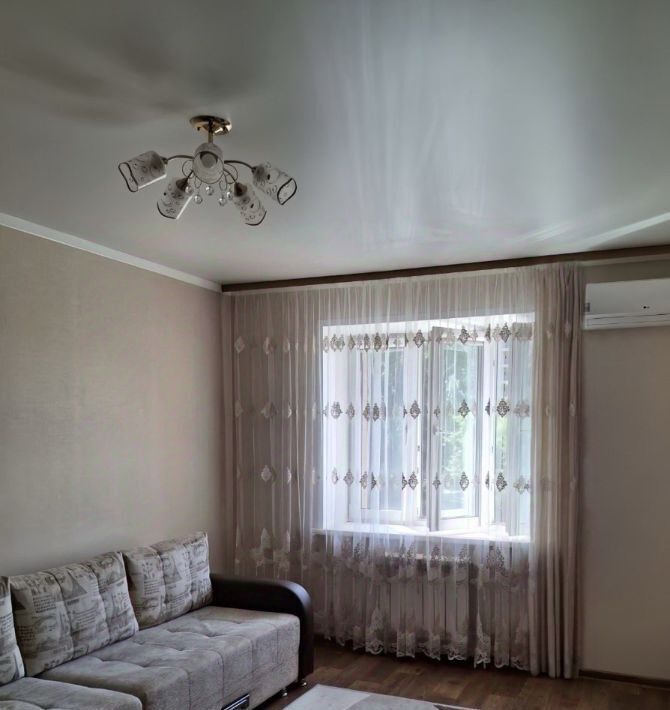 квартира г Омск р-н Кировский пр-кт Комарова 16 фото 8