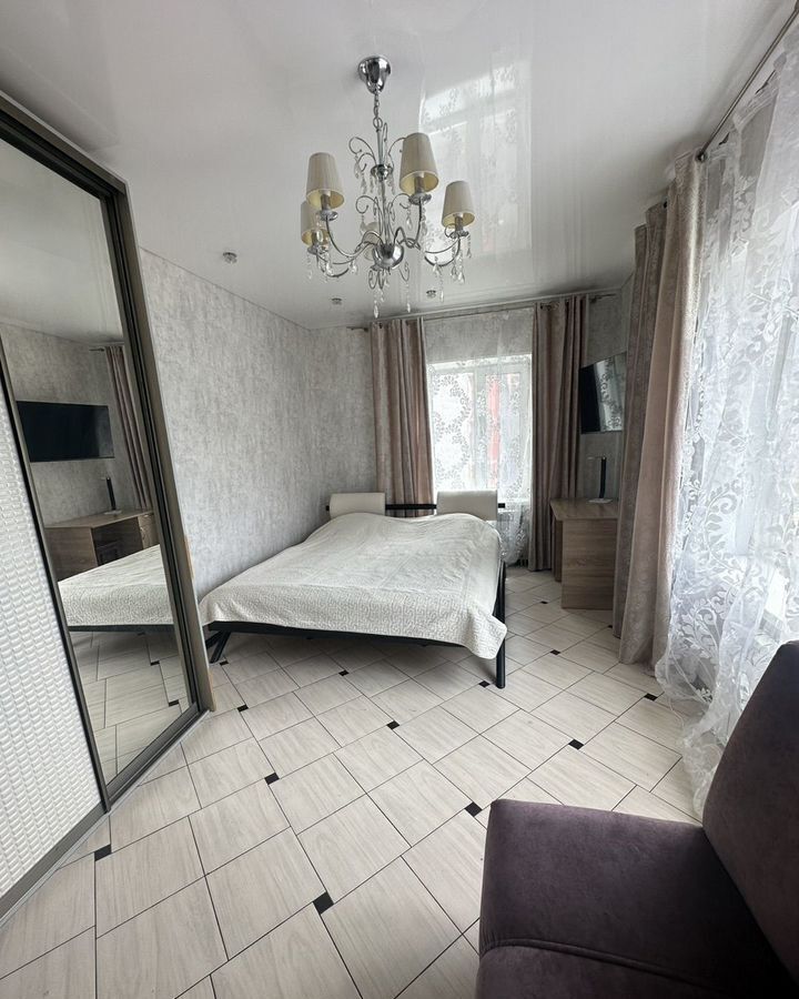 квартира г Хабаровск р-н Железнодорожный ул Карла Маркса 99а фото 1