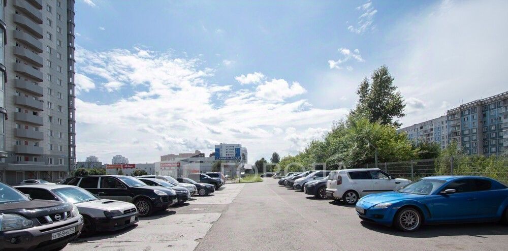 квартира г Новокузнецк р-н Центральный ул Павловского 13б фото 24