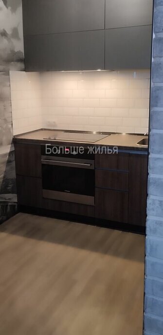 квартира г Волгоград район Семь Ветров б-р 30-летия Победы 11а фото 5